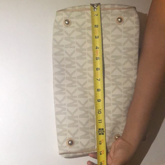 MK hand bag - Picture 6 of 7